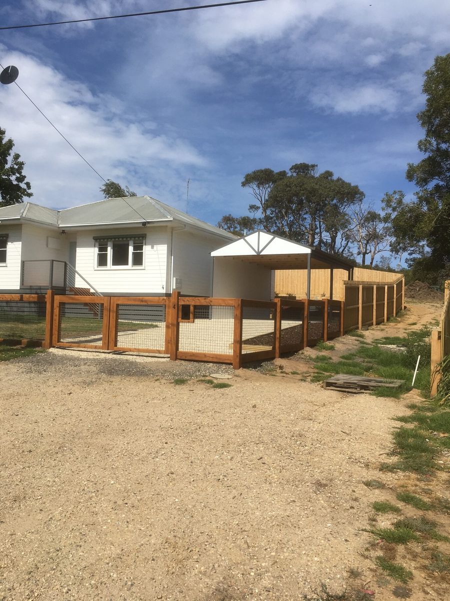 Mesh panel with oiled cypress framing